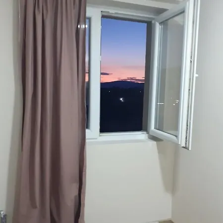 M Apartment *