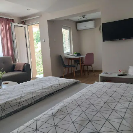 M Apartment
